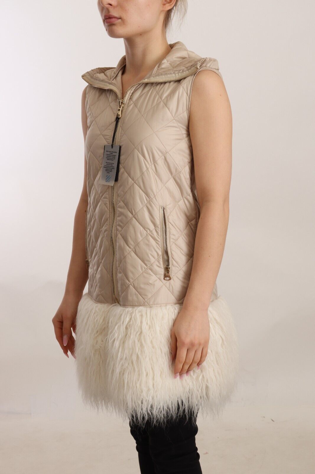 Ermanno Scervino Beige Hooded Quilted Sleeveless Jacket