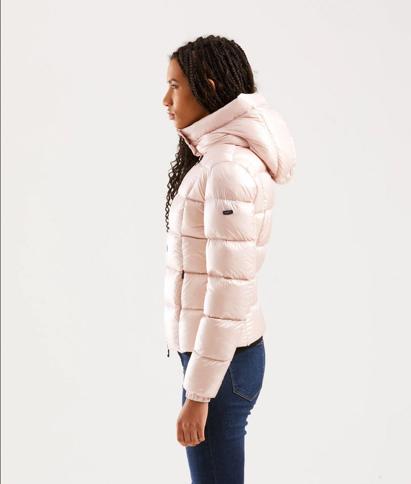 Refrigiwear Chic Short Quilted Down Jacket with Maxi Hood