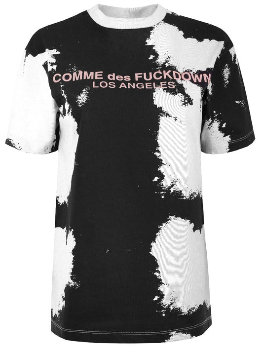 Comme Des Fuckdown Elevated Casual Chic Tee with Iconic Print