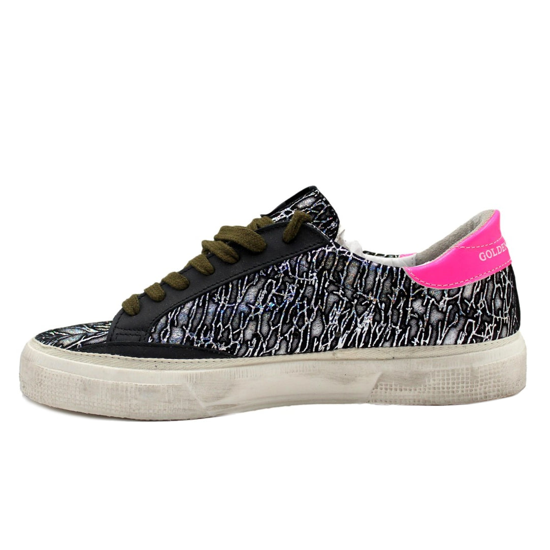 Golden Goose Chic Calfskin Low Sneakers with Suede Star