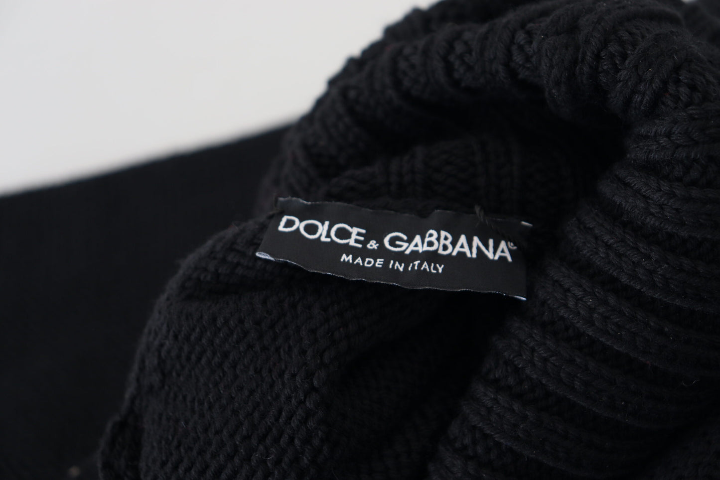 Dolce & Gabbana Elegant Black Turtleneck Wool-Cashmere Sweater