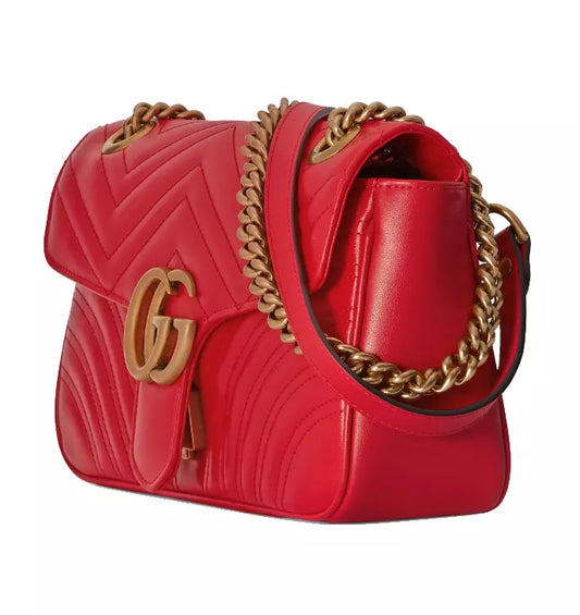 Gucci Elegant Red Chevron Matelassé Shoulder Bag