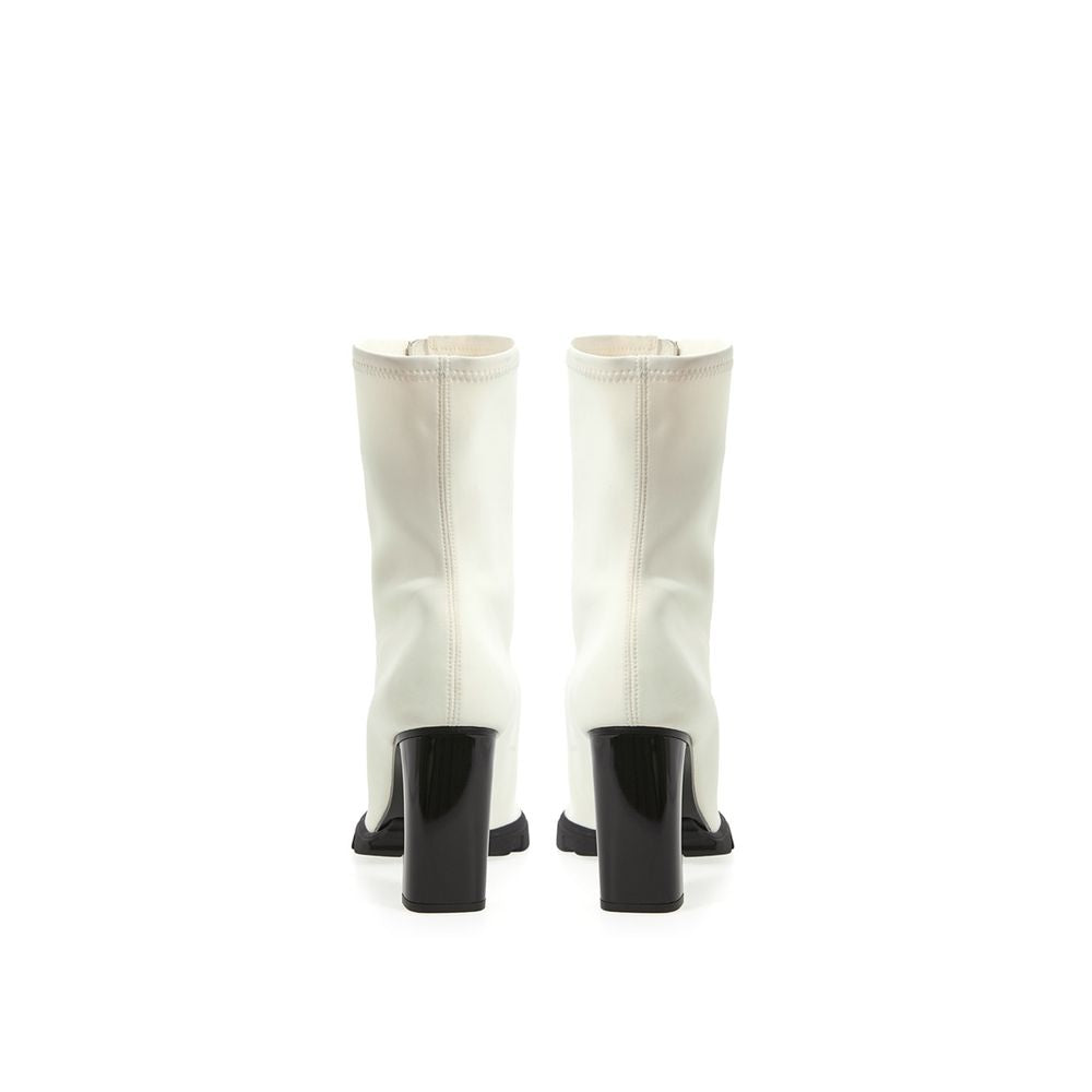 Alexander McQueen Elegant Neoprene Ankle Boots in White