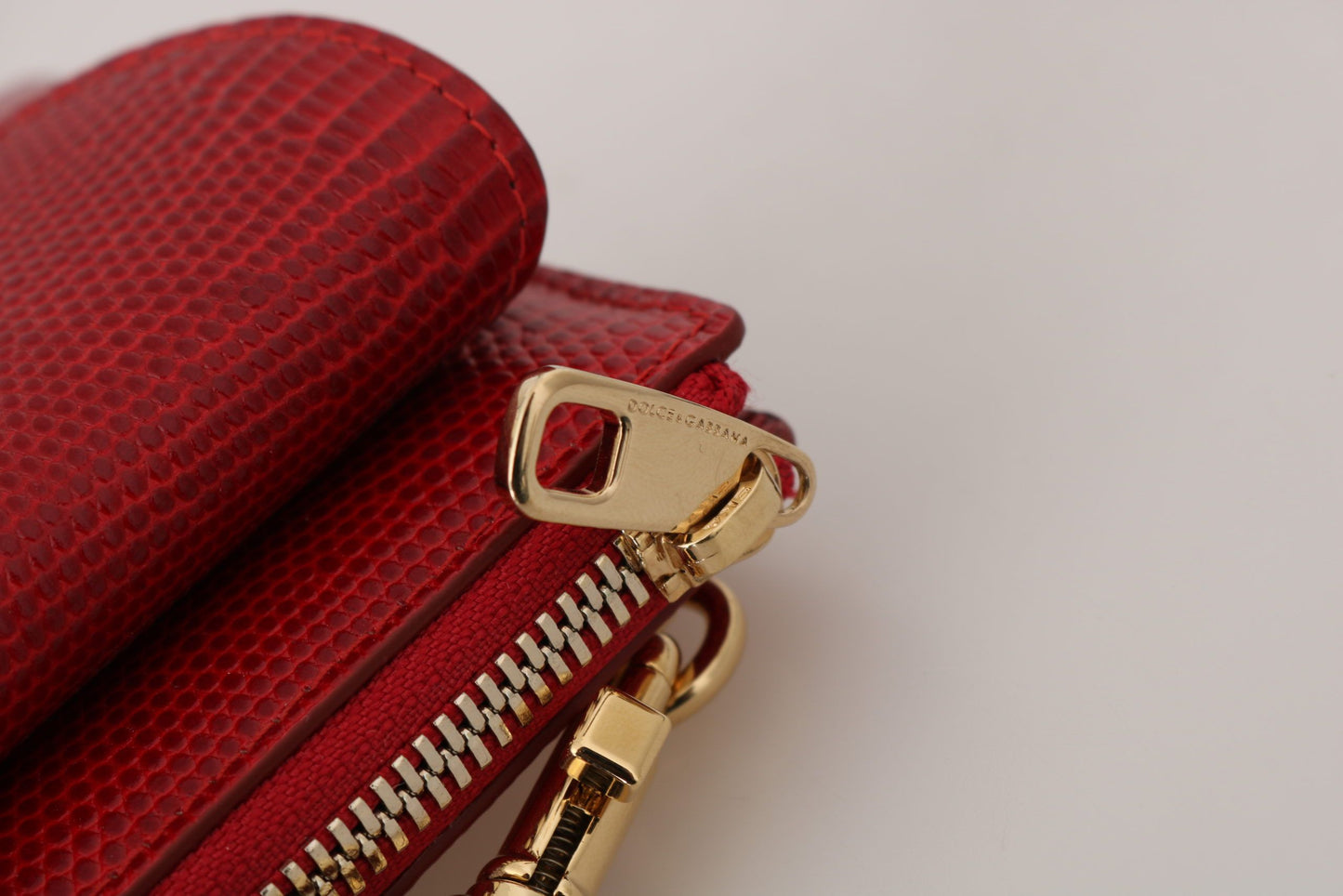 Dolce & Gabbana Elegant Crimson Crossbody Leather Bag